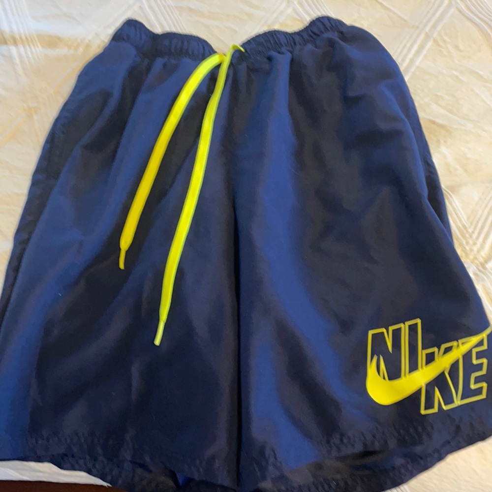 Nike swim trunks men’s size M